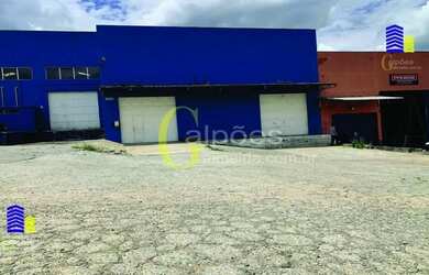 Imagem: O depósito possui 5 Vagas na garagem, 800m² de Área e está