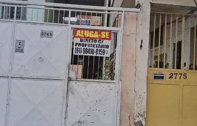 Imagem: A casa possui 1 Dormitório, 1 Banheiro e está localizado