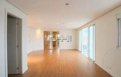 Imagem: O apartamento possui 2 Dormitórios, 2 Banheiros, 2 Vagas na