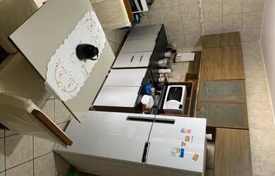 Imagem: A casa possui 5 Dormitórios, 3 Banheiros, 330m² de Área e