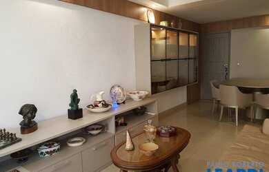 Imagem: O apartamento possui 3 Dormitórios, 3 Banheiros, 2 Vagas na