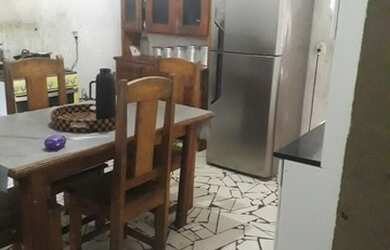 Imagem 2: Casa com quintal. Varanda, 2 Banheirose3 Dormitórios