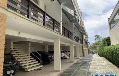 Imagem: A casa em condomínio possui 3 Dormitórios, 4 Banheiros, 2