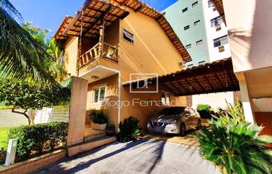 Imagem: A casa em condomínio possui 3 Dormitórios, 4 Banheiros, 2