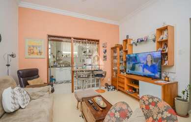 Imagem: O apartamento possui 3 Dormitórios, 1 Banheiro, 83m² de Área