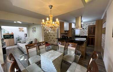 Imagem 8: Casa com Atico no Bairro Alto