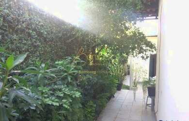 Imagem 5: Belíssima casa, espaçosa e em ótima localização. Confira