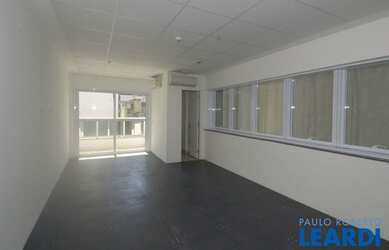 Imagem: O depósito possui 168m² de Área e está localizado em Bela