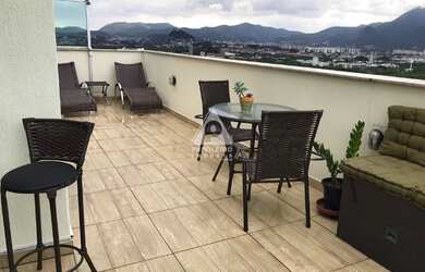 Imagem: O apartamento na cobertura possui 3 Dormitórios, 5 Banheiros