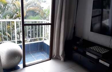 Imagem: O apartamento possui 2 Dormitórios, 2 Banheiros, 1 Vaga na