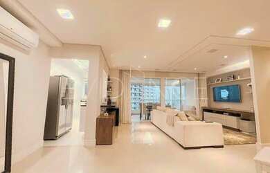 Imagem: O apartamento possui 1 Dormitório, 2 Banheiros, 2 Vagas na