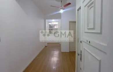 Imagem: O apartamento para alugar possui 1 Dormitório, 1 Banheiro e