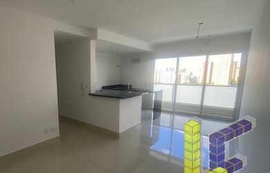 Imagem: O apartamento possui 2 Dormitórios, 2 Banheiros, 2 Vagas na