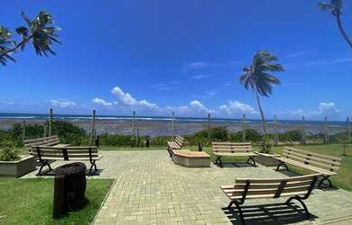Imagem 3: TERRENO A VENDA PRAIA DO FORTE CONDOMINIO FRENTE MAR COLADO NA VILA