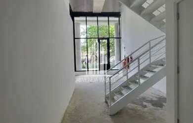 Imagem: O depósito possui 60m² de Área e está localizado em Pinheiros