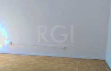 Imagem 6: Apartamento de 2 (dois) dormitórios na rua Santo Antônio, muito bem localizado, ficando a