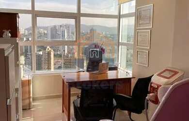 Imagem: O depósito possui 1 Vaga na garagem, 47m² de Área e está