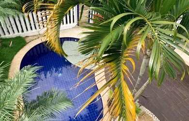 Imagem: A casa em condomínio possui 3 Dormitórios, 5 Banheiros, 4