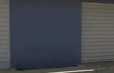 Imagem: A casa possui 3 Dormitórios, 3 Banheiros, 1 Vaga na garagem