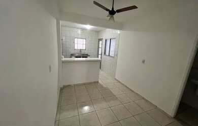 Imagem 9: Casa 2/4 Castro Neves. 6.500m² de Área, 1 Vaga na garageme2 Dormitórios