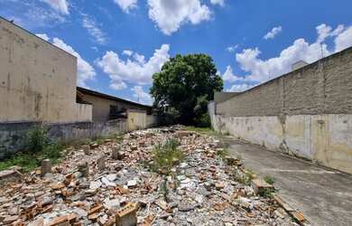 Imagem 7: Terreno à venda, 700 m² por R$ 1.000.000,00 - Rebouças - Curitiba/PR