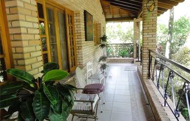 Imagem 4: Jardim Ibiratiba sobrado semi novo em rua fechada com cancela