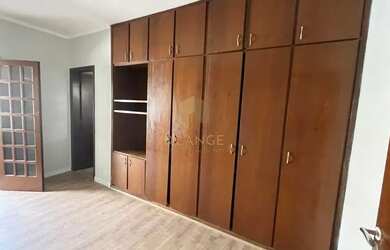 Imagem 13: Casa à venda no bairro Jardim Santa Genebra em Campinas