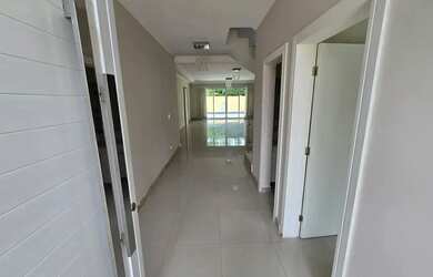 Imagem 6: Linda casa para locação no Residencial 3 em Alphaville Santana de Parnaiba...