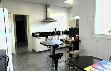 Imagem 10: Casa alto luxo 2 suítes e 2 semi suítes, piscina, espaço gourmet em...