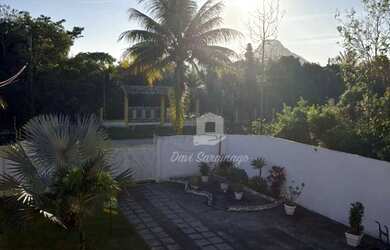 Imagem 3: Casa Espetacular a Venda em Itaipuaçu