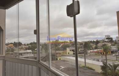 Imagem 16: Amplo apartamento semimobiliado com sacada no Novo Mundo