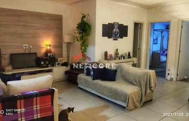 Imagem: A casa em condomínio possui 4 Dormitórios, 4 Banheiros, 2