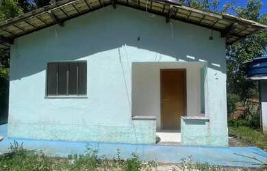 Imagem: A casa possui 2 Dormitórios, 2 Banheiros, 80m² de Área e