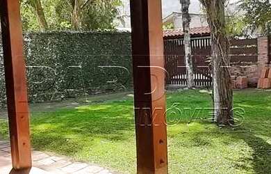 Imagem: A casa possui 4 Dormitórios, 1 Banheiro, 150m² de Área, Imóvel