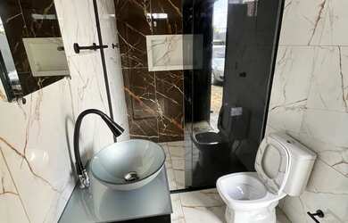 Imagem: Vendo ou alugo no pedra pintada