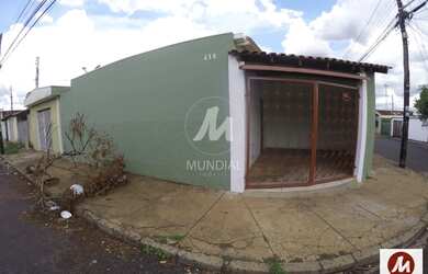 Imagem: A casa possui 2 Dormitórios, 1 Banheiro, 1 Vaga na garagem