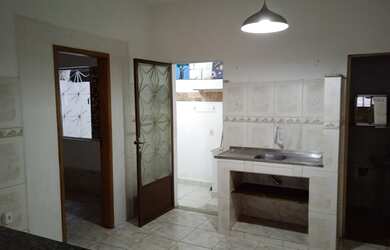 Imagem 6: Alugo linda Casa. Varanda, 60m² de Área, 1 Banheiroe2 Dormitórios