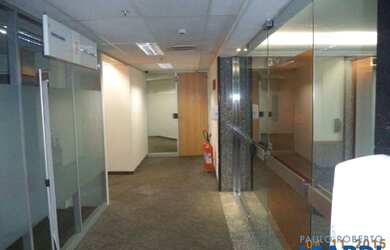 Imagem 7: LOJA - PINHEIROS - SP. Ar-condicionado, 200m² de Áreae4 Vagas na garagem