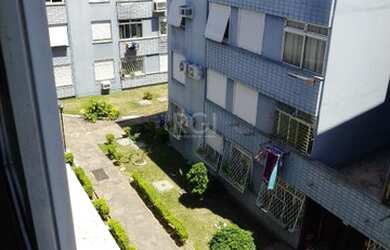 Imagem: O apartamento possui 1 Dormitório, 1 Banheiro, 1 Vaga na garagem