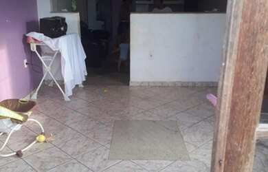 Imagem 7: Casa com quintal. Varanda, 2 Banheirose3 Dormitórios