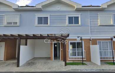 Imagem: A casa possui 3 Dormitórios, 3 Banheiros, 87m² de Área e