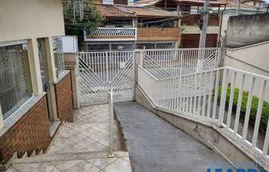 Imagem: A casa em condomínio possui 2 Dormitórios, 2 Banheiros, 2