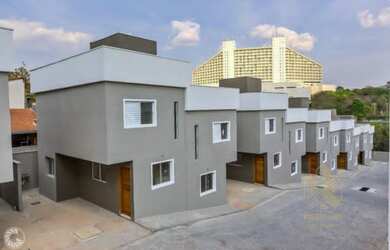 Imagem: A casa em condomínio possui 2 Dormitórios, 1 Banheiro, 1 Vaga