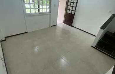 Imagem: A casa em condomínio para alugar possui 2 Dormitórios, 4 Banheiros