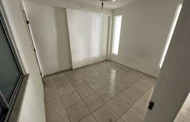 Imagem 6: Casa 2/4 Castro Neves. 6.500m² de Área, 1 Vaga na garageme2 Dormitórios