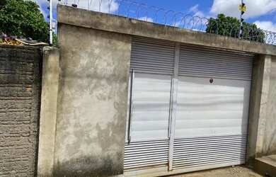 Imagem 2: Vendo essa casa. 3 Vagas na garageme2 Dormitórios