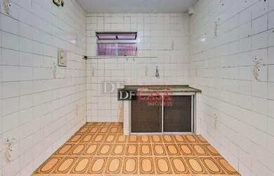 Imagem: O apartamento possui 2 Dormitórios, 1 Banheiro, 48m² de Área