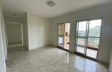 Imagem: O apartamento possui 3 Dormitórios, 1 Banheiro, 1 Vaga na garagem