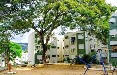 Imagem: O apartamento possui 1 Dormitório, 1 Banheiro, 1 Vaga na garagem