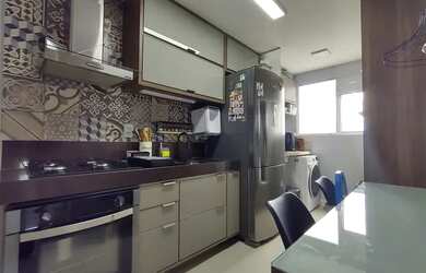 Imagem 1: Alugo 2/4 em Piatã- Andar Alto- Nascente- Armários- Cooktop- forno embutido-...